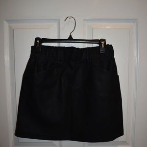 Faux leather skirt iningo Rein size 7
